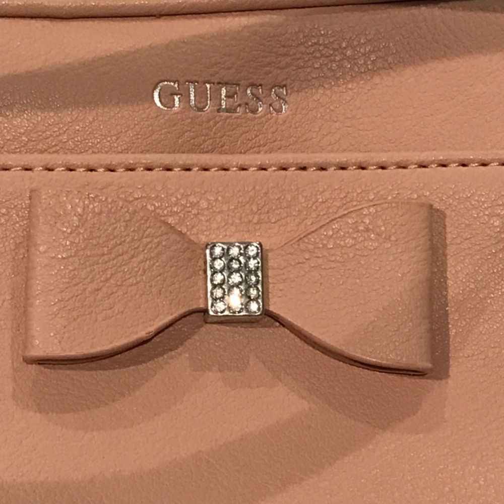 Guess Bella Wallet On A String Crossbody Nwot - image 7